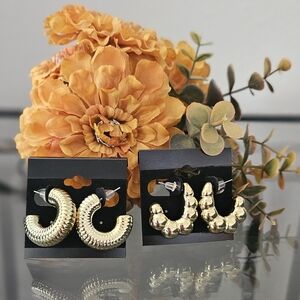 NEW 2 Pair Gold Colored Hoop Stud Earring Set